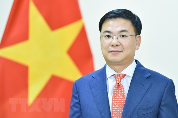越南外交部副部长范光校。