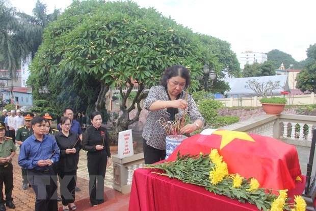 在老挝越南志愿军烈士遗骸安葬仪式。