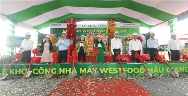 越南西部地区大规模农产品加工厂动工兴建。