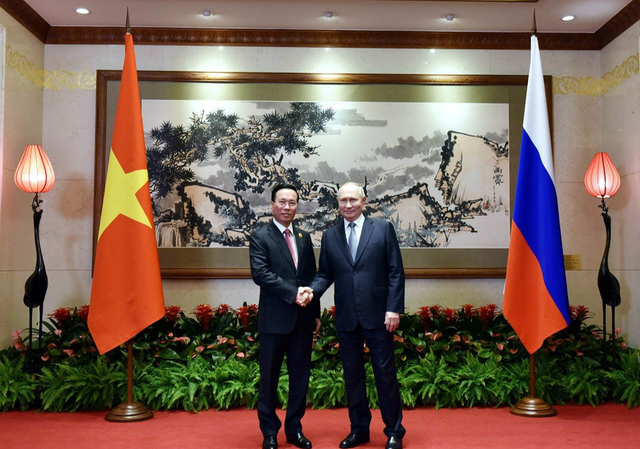 越南国家主席武文赏会见俄罗斯联邦总统弗拉基米尔·普京。