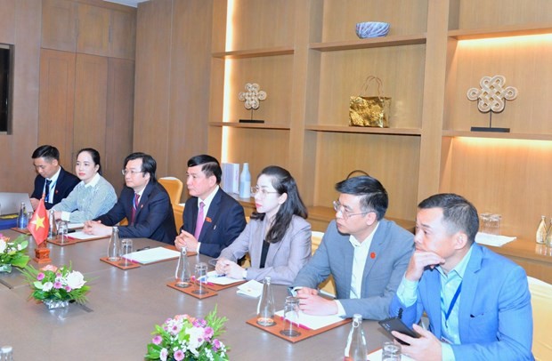 越南国会秘书长裴文强高度评价第一届柬老越三国国会高级会议的筹备工作。