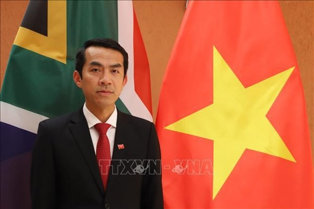 越南驻南非大使黄士强。