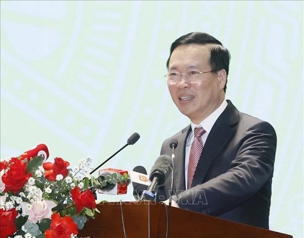 越南国家主席、中央司法改革指导委员会主任武文赏在会议上发表讲话。（图片来源：越通社）
