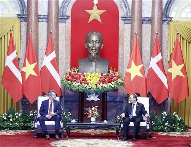 越南国家主席阮春福会见丹麦王储弗雷德里克。