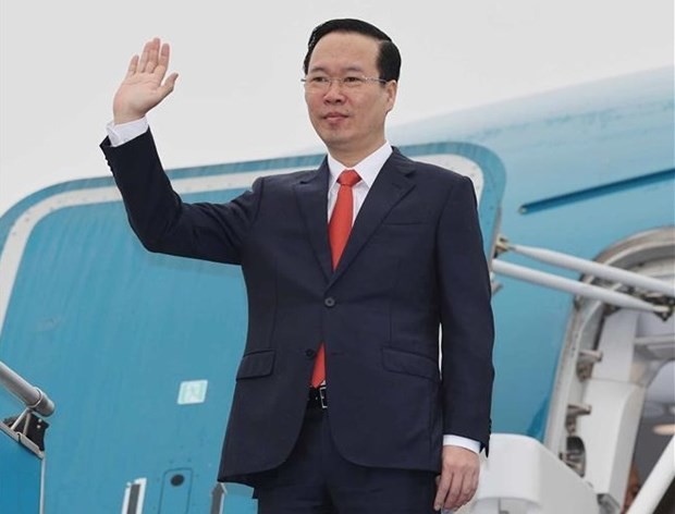 越南国家主席武文赏启程对老挝进行正式访问。