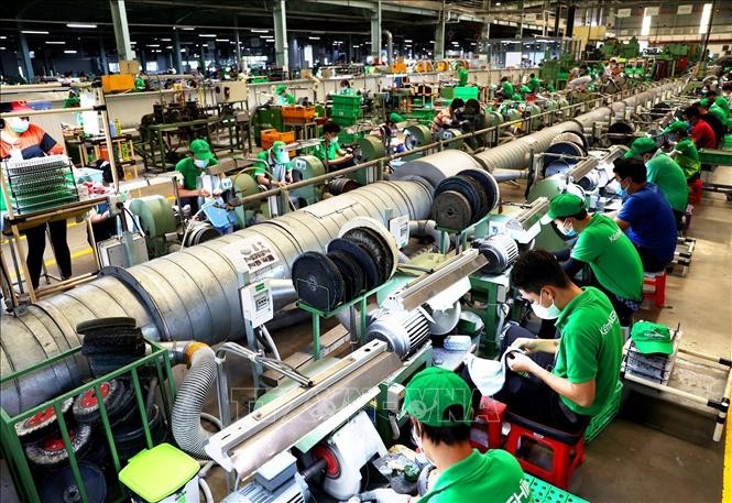 附图：胡志明市工业生产逐渐重拾对投资者的吸引力。（图片来源：越通社）