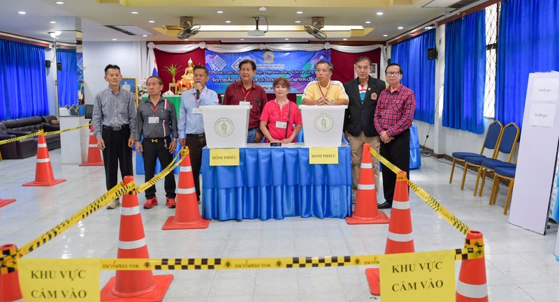 旅居泰国越南人直接选举产生旅曼越南人协会执行委员会。（图片来源：VOV）
