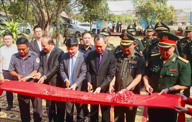 柬埔寨拜林省援柬越南志愿军遗骸存放和祭拜堂工程正式竣工。