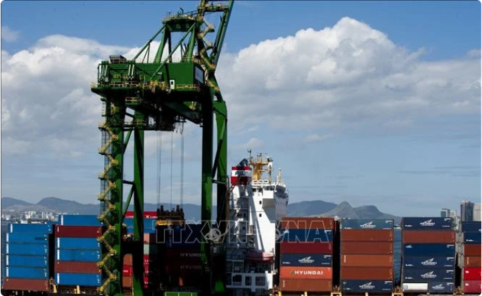 附图：巴西里约热内卢市的一个港口。（图片来源：越通社）