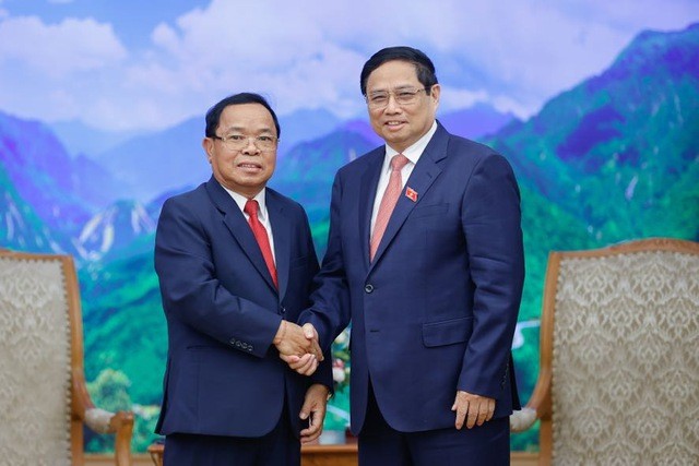 政府总理范明正会见老挝国家监察总署署长坎潘·蓬马塔。