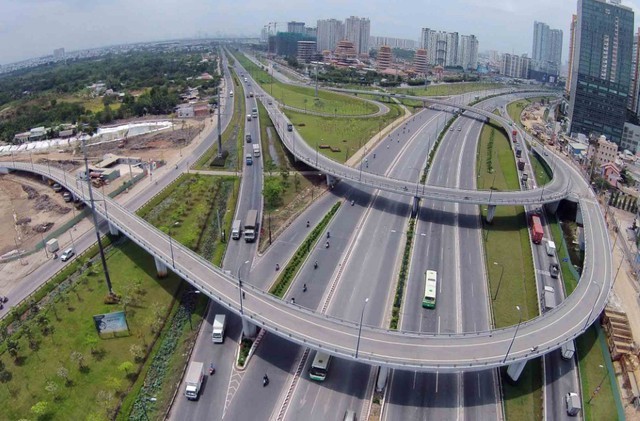 附图：越南交通运输领域新增两个国家重点项目。