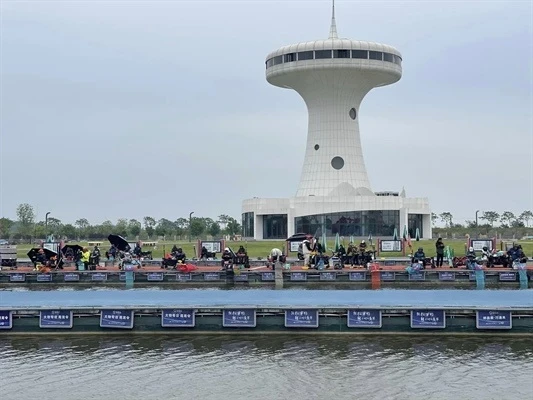 越中国际钓鱼友谊赛第二轮比赛（越南站）于6月21日至24日在胡志明市守德市举行。