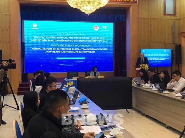 2022年越南企业数字化转型年度报告公布研讨会。（图片来源：bnews）