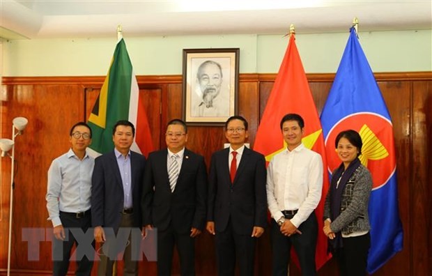 旅居南非越南人社团联络委员会代表。（图片来源：越通社）