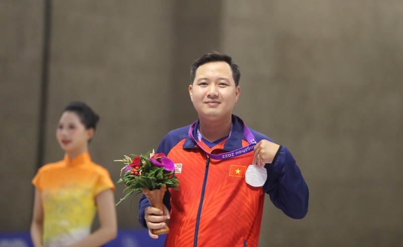 吴友王运动员在射击项目男子10米移动靶项目中获得银牌。（图片来源：CPV）
