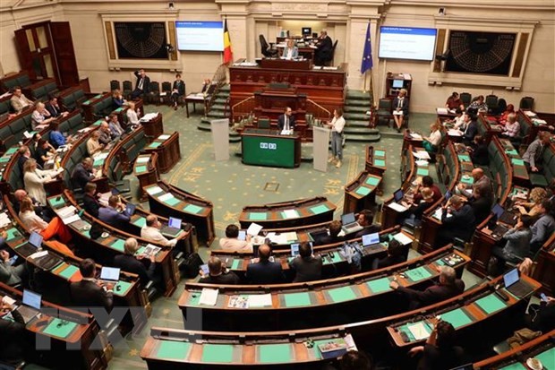 比利时众议院召开全体会议。（图片来源：越通社）
