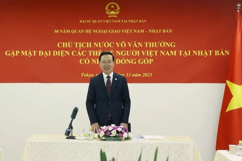 越南国家主席武文赏会见旅居日本越南人代表。