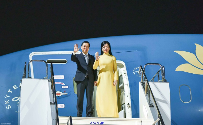 越南国家主席武文赏携夫人对日本进行正式访问。（图片来源：VGP）