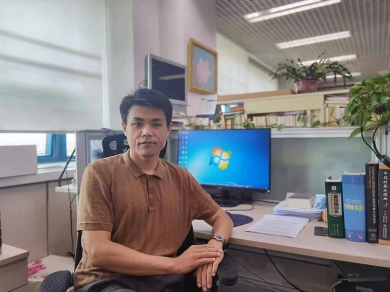中国中央广播电视总台越南语部主任、越南研究专家魏为。