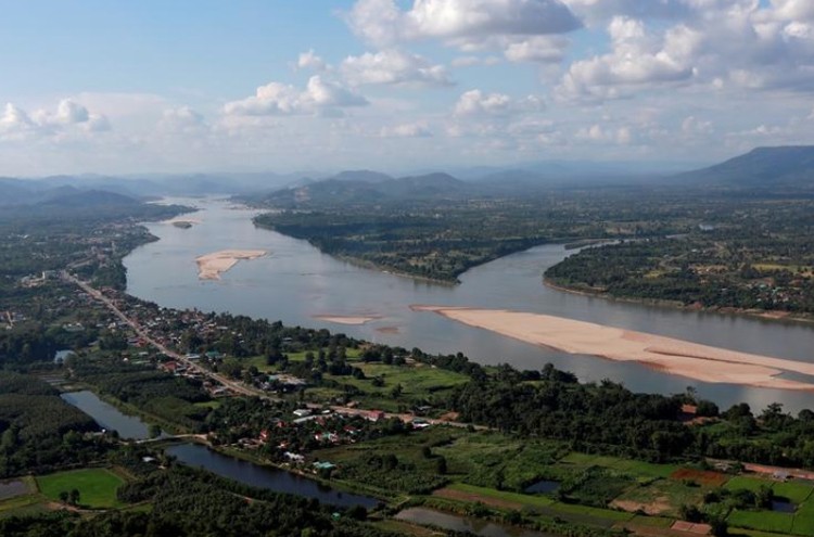湄公河泰国老挝河段。（图片来源：baotintuc.vn）