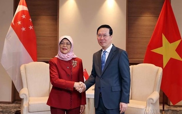 5月5日，越南国家主席武文赏会见新加坡总统哈莉玛·雅各布。