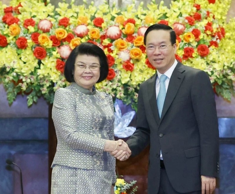 越南国家主席武文赏会见柬埔寨王国国会主席昆索达莉。