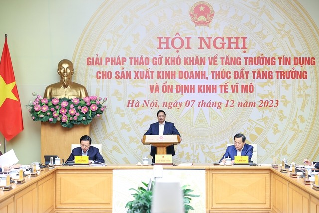 越南政府总理范明正：在不降低信贷门槛的前提下因地制宜地灵活施策。
