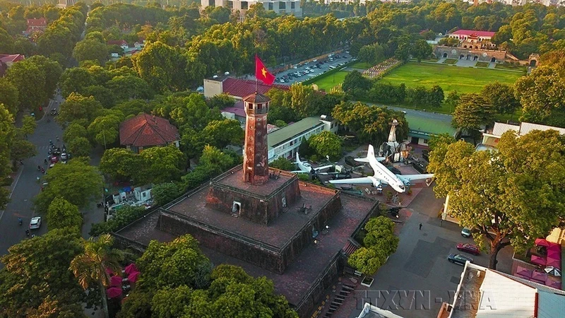 河内旗台——首都的历史象征。（图片来源：越通社）