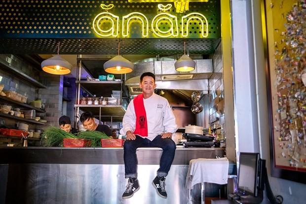 Anan Saigon 餐厅与其厨师Peter Cng Franklin