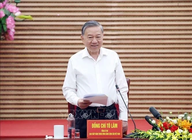 苏林总书记在会上致辞。（图片来源：越通社）