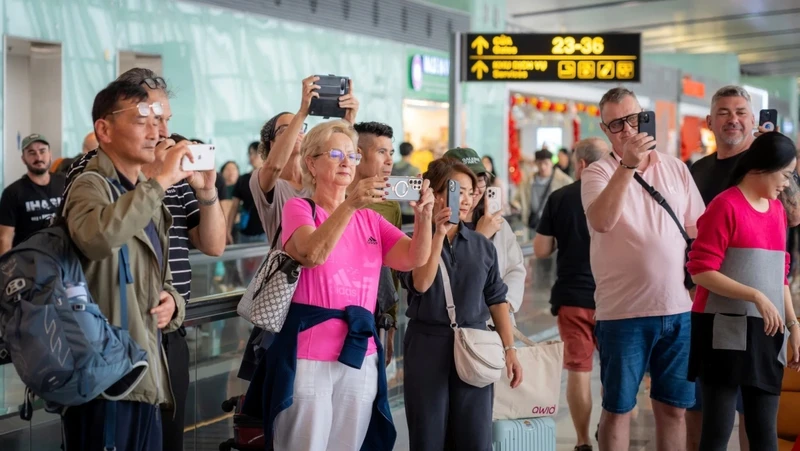 春节假期航空业运送旅客超过250万人次。