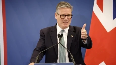 英国首相基尔·斯塔默于2024年9月16日在新闻发布会上发表讲话。（图片来源：新华社/越通社）