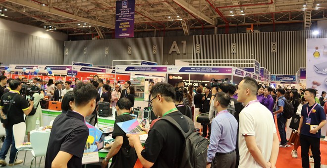 2025年国际消费电子及家用电器展览会吸引越中两国350多家企业参展。