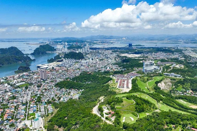附图。