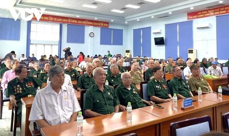 多位老兵参加活动。（图片来源：越南之声）