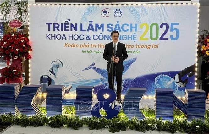 信息统计局局长陈得宪在活动上致开幕词。（图片来源：越通社）