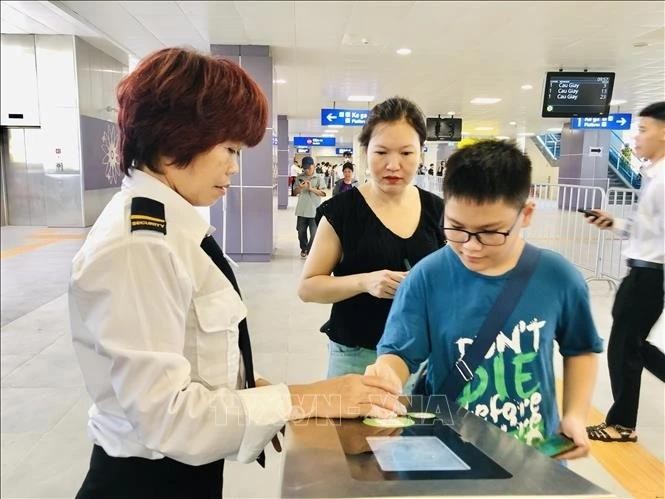 预计从2025年9月2日起，联通公交电子票系统将正式启用。（图片来源：越通社）