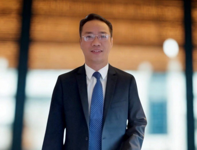 财政部债务管理与对外经济局副局长范俊英。