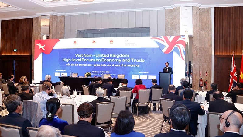 越英经贸高级别座谈会全景。（图片来源：越通社）