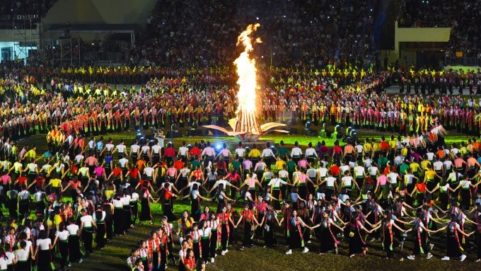 附图：超2000人将参加大型“泰族群舞”。