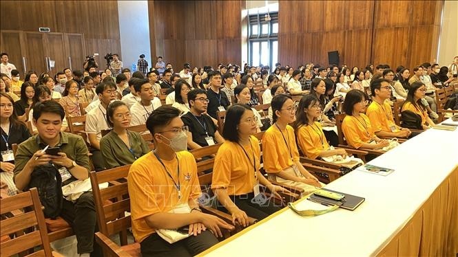 参加2022年越南科学暑期学校的学生。（图片来源：越通社）