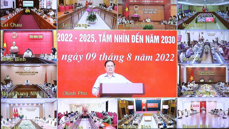 越南政府总理发表讲话。（图片来源：越通社）