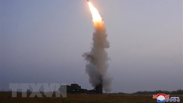 朝鲜国防科学院2021年9月30日成功试射一枚“新研发”的防空导弹。