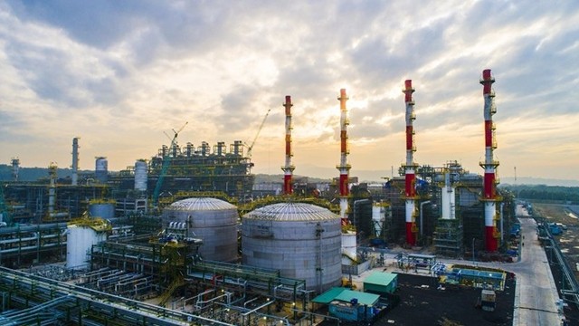 PVN建议投资190亿美元建设炼油综合体和国家石油储备库项目。