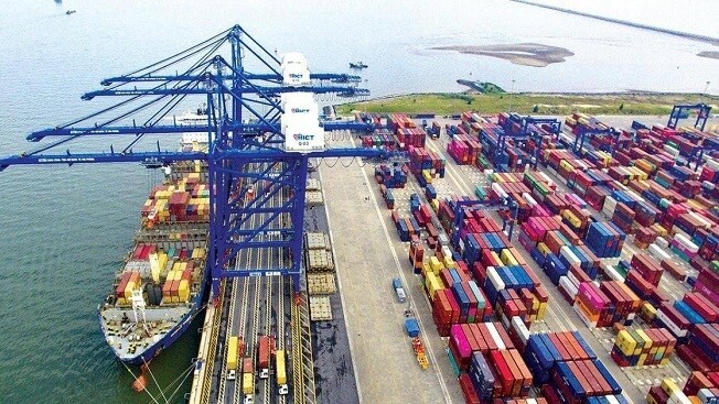 海防新港国际集装箱港即将迎来14.5万吨级集装箱船。