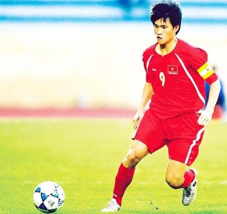 越南足球运动员黎公荣。