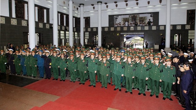 中央军委和国防部103位将领和高级军官吊唁武元甲大将。