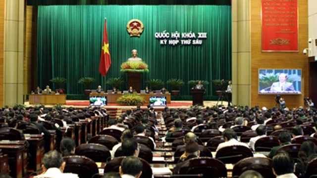 11月16日上午，国会在会堂举行全体会议。 (Photo: 图片来源：越通社)