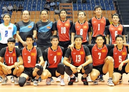 越南男排队。  (Photo: 图片来源：体育与文化报网)