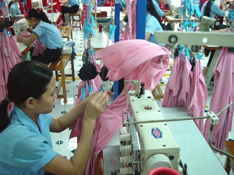 附图：2014年前7个月越南纺织服装品出口额110亿美元。
